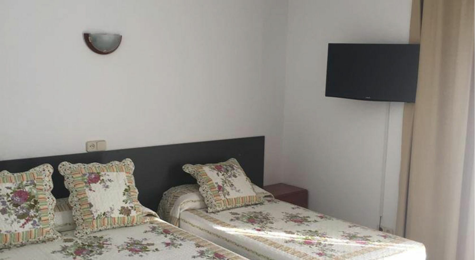Hostal Bonavista بلانيس المظهر الخارجي الصورة